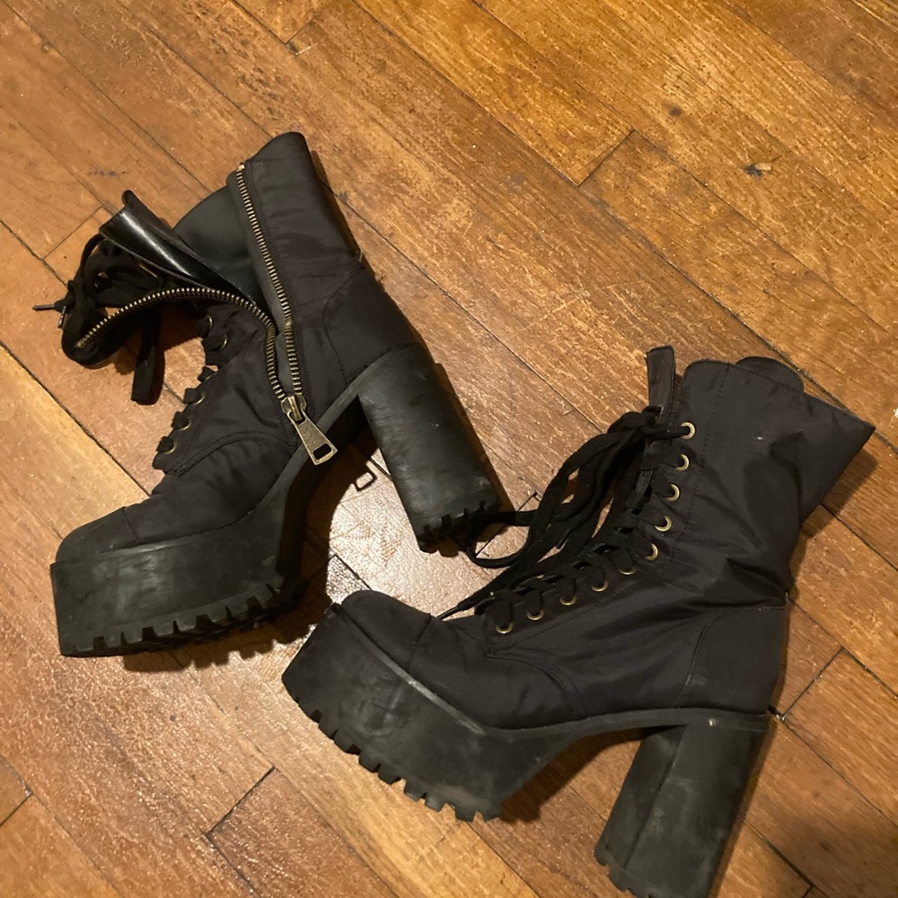 Chunky Platform Heel Boots Sexy